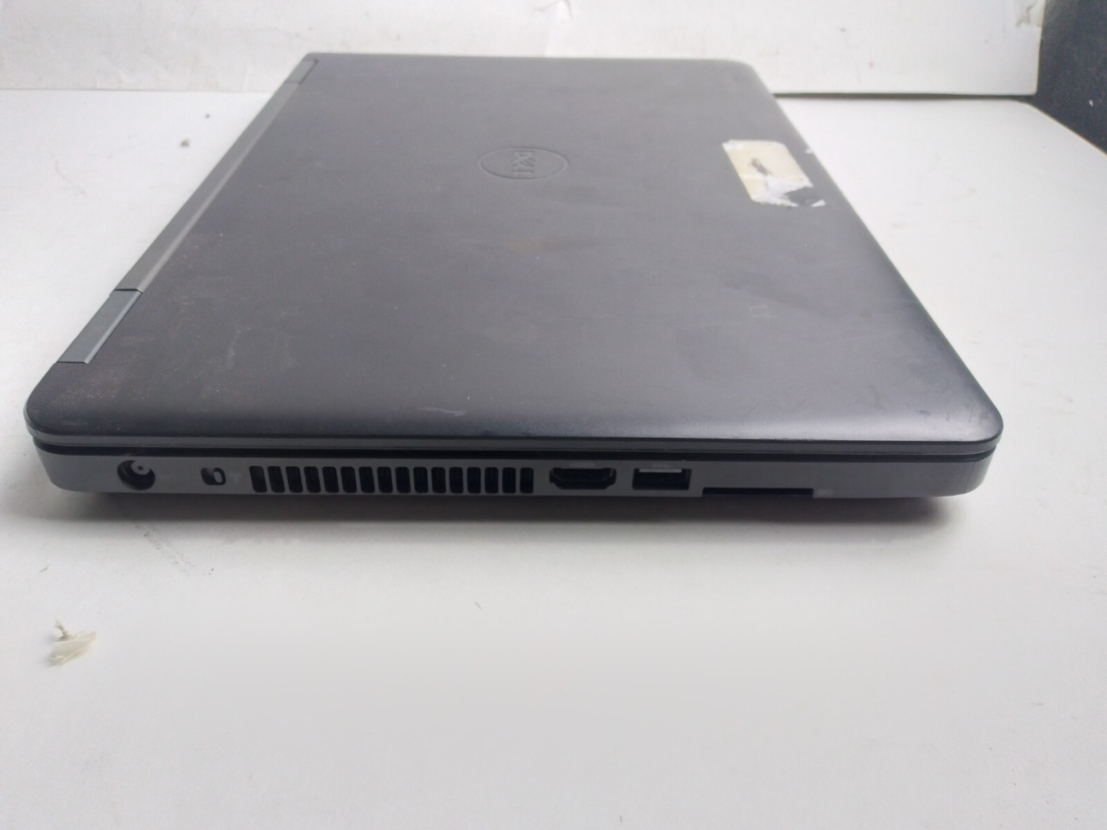 Dell Latitude E5440 w/i3-4030U, 4GB RAM, 320GB HDD 14″ Laptop for Parts/Repair