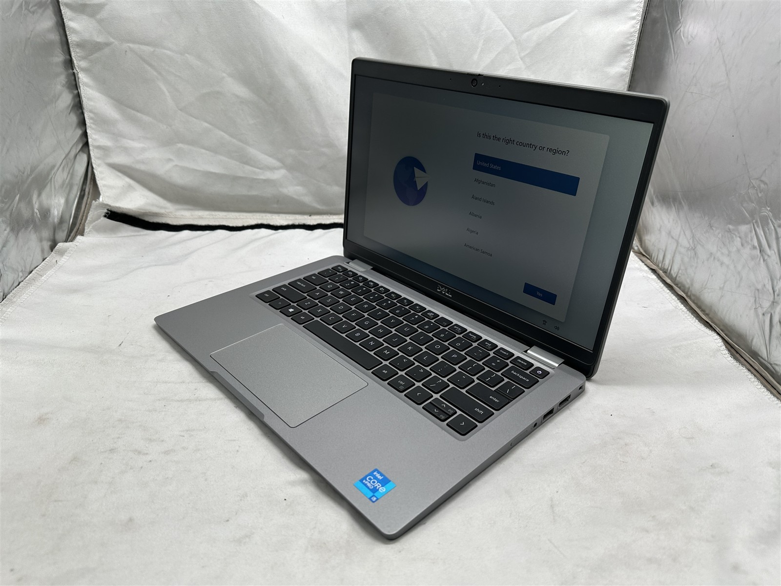 Dell Latitude 5320 14″ Laptop Intel Core i5-11th 16GB RAM 512GB NVMe Win 11
