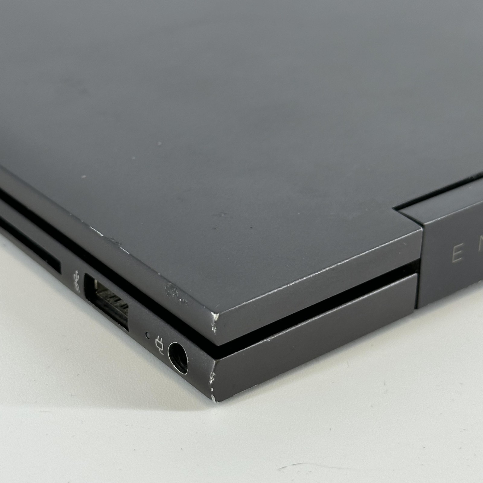 HP Envy x360 15.6 Gray FHD TOUCH 2.1 GHz Ryzen 5 5500U 8GB 256GB SSD Good
