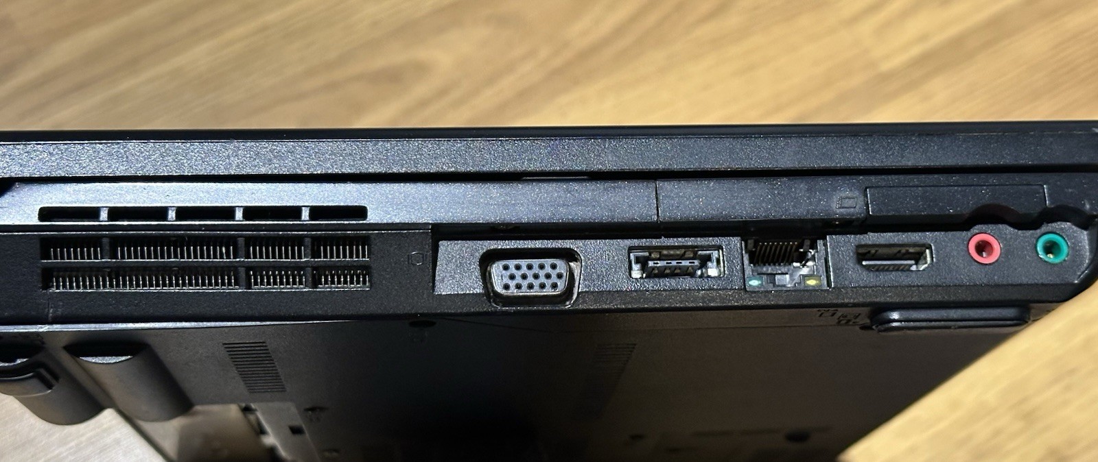 Lenovo Thinkpad SL410, Core 2 Duo T5870, 1GB RAM, No HDD, Broken Touchpad