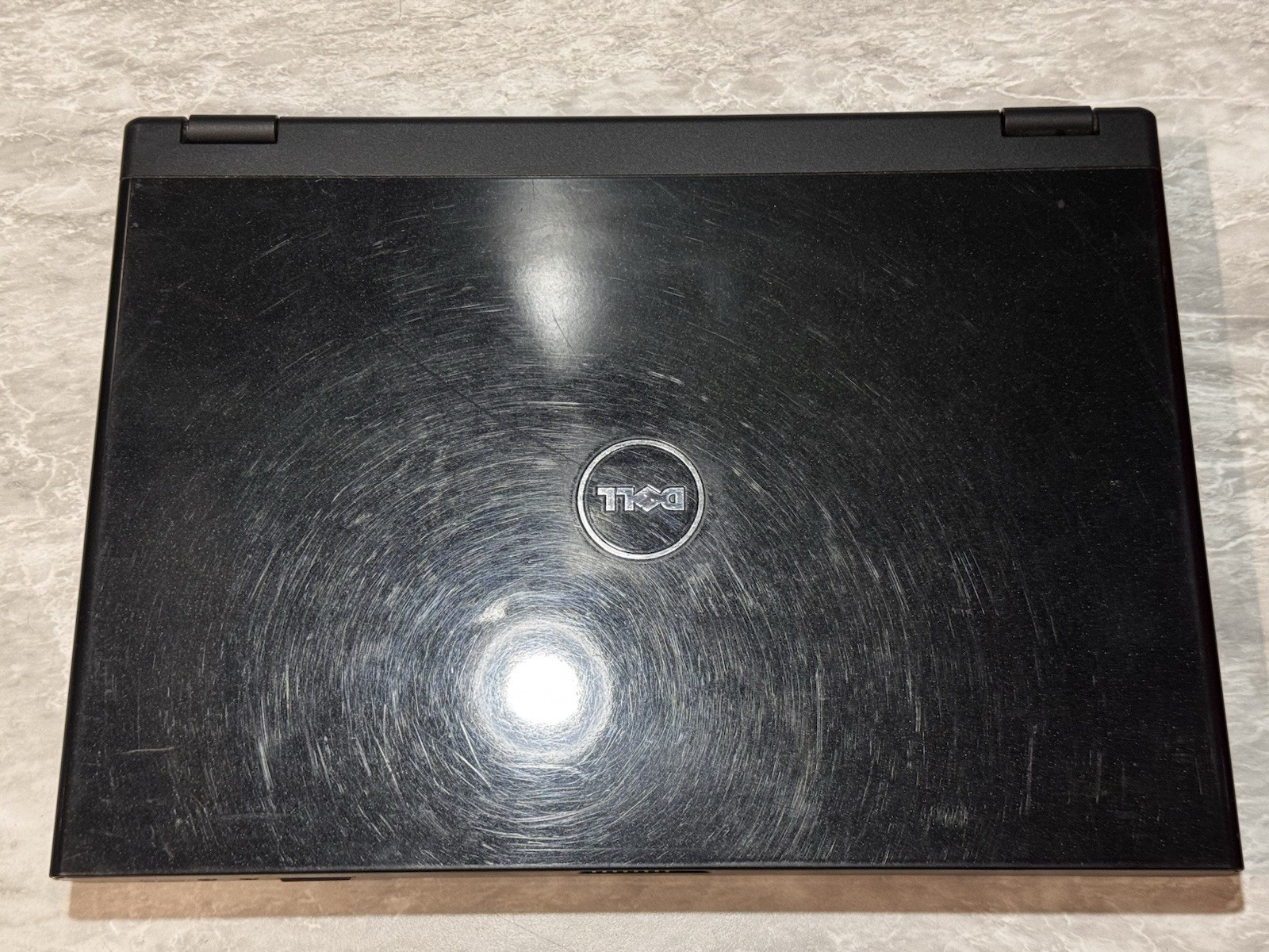 Dell Vostro 1720 Intel Core 2 Duo T6670 2.2GHz 2gb RAM 250gb HDD Windows 7