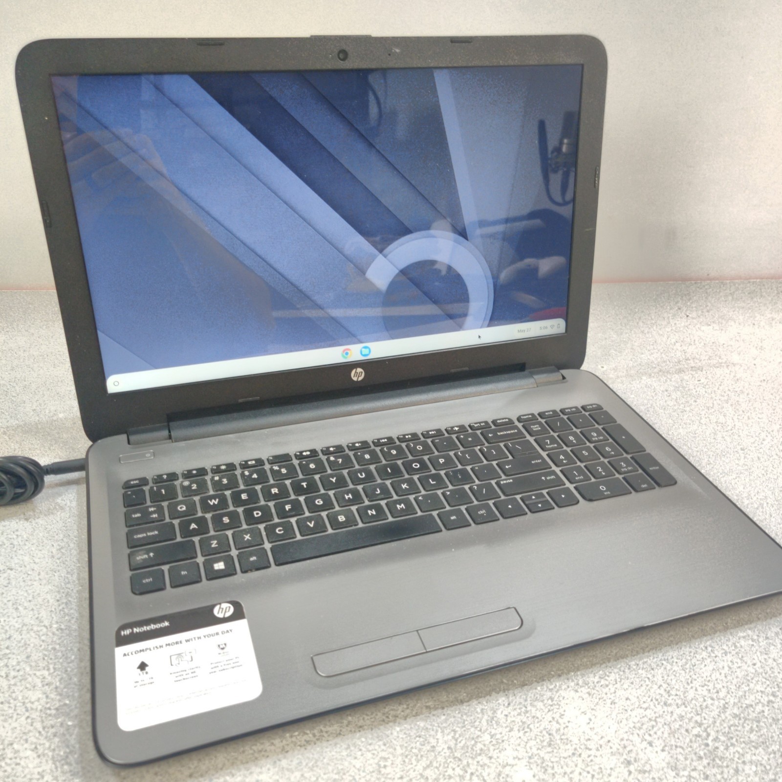 HP 15ba113cl AMD A10 9600P RADEON R5 2.4GHz 16GB RAM 1TB HDD CHROME FLEX OS READ