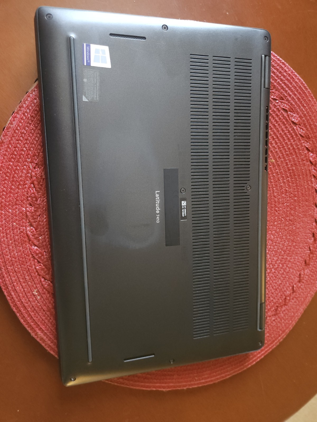 Dell Latitude Laptop 7410 i7 16gb Ram 256gb SSD NVMe Drive 14″ Screen…