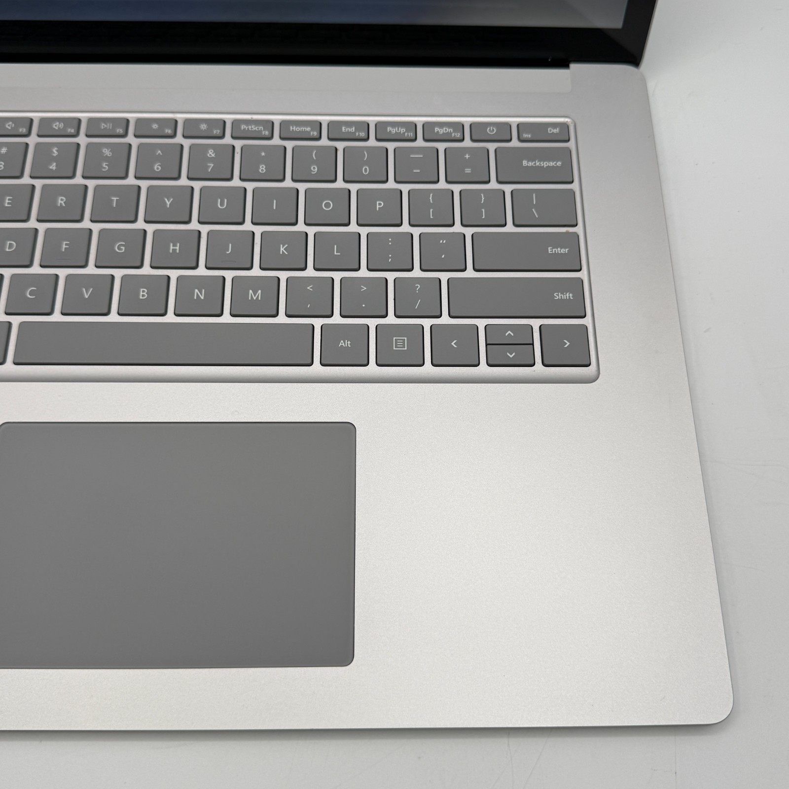 Microsoft Surface Laptop 5 1979 13.5 i7-1265U 2.7GHz 16GB RAM 512GB SSD GOOD