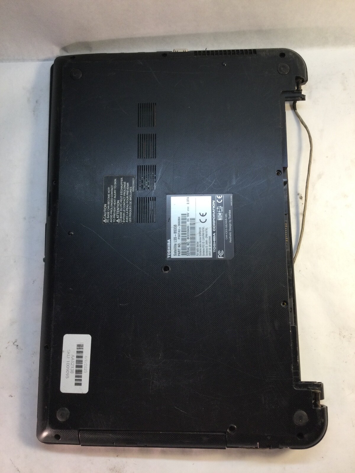 Toshiba Satellite L55 Intel Core i5 3rd Gen. -POWERS/NO BOOT *Parts* -MZ