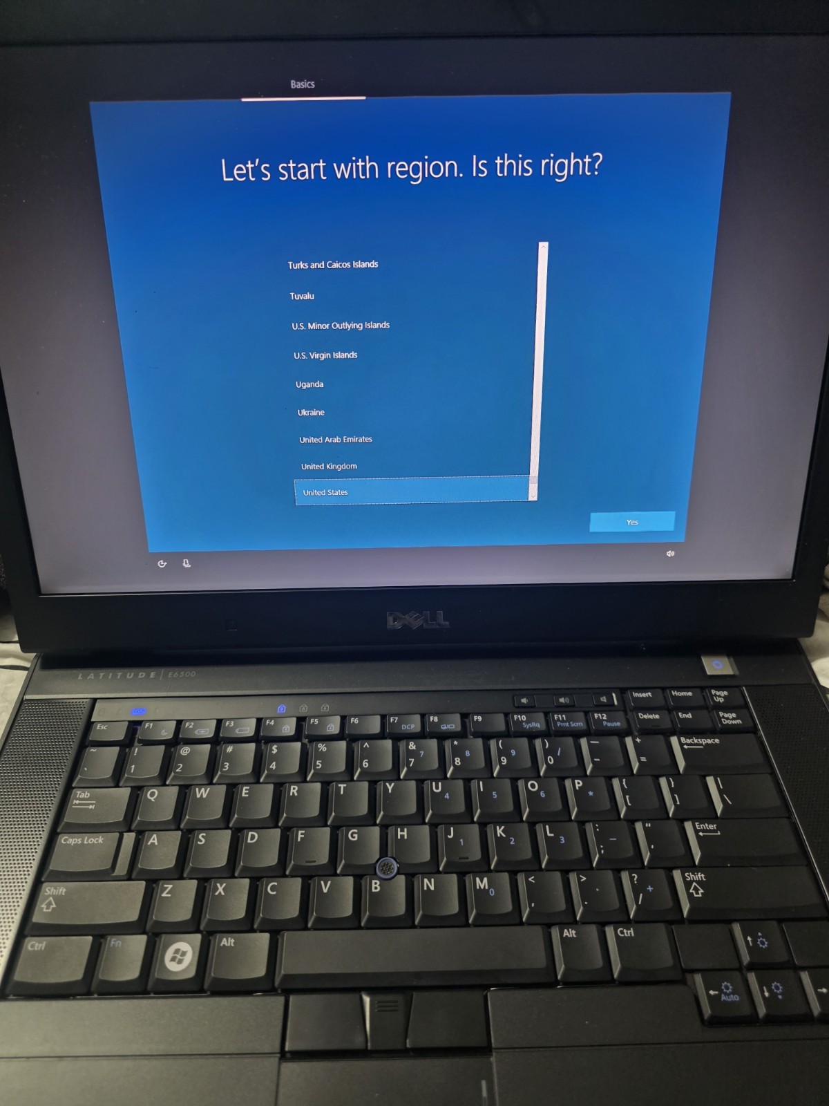 Dell Latitude – E6500 Battery Charger Not Included Laptop Only Works