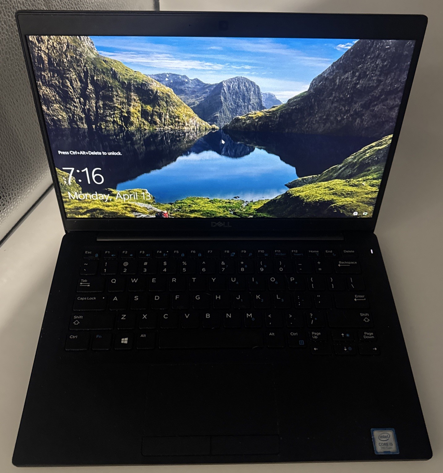 Dell Latitude 7390 13” i5-7300U 2.60GHz 16GB RAM 256GB SSD Bad Keyboard – READ