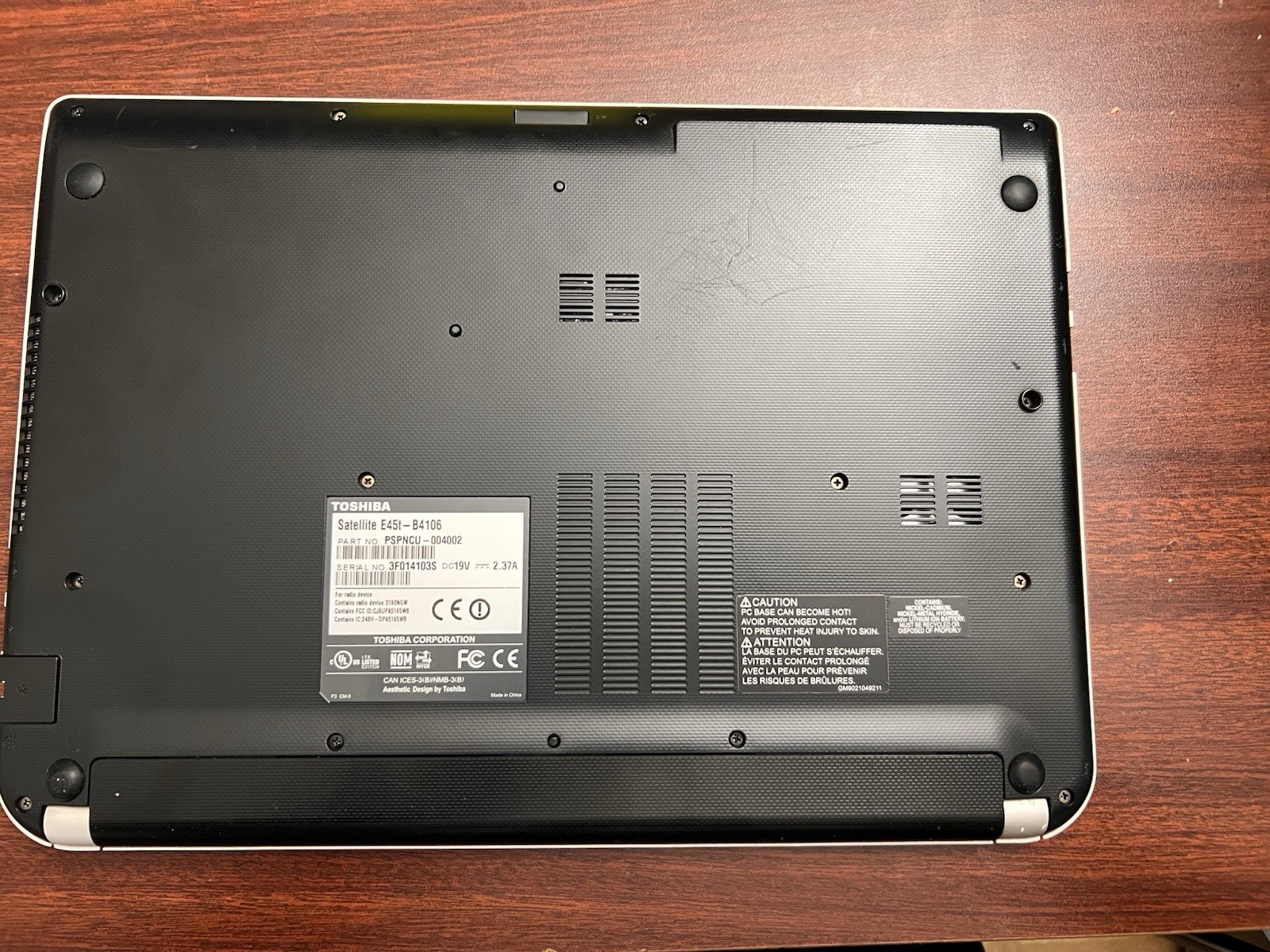 Toshiba Satellite laptop E45t-B4106 intel i5 for parts.