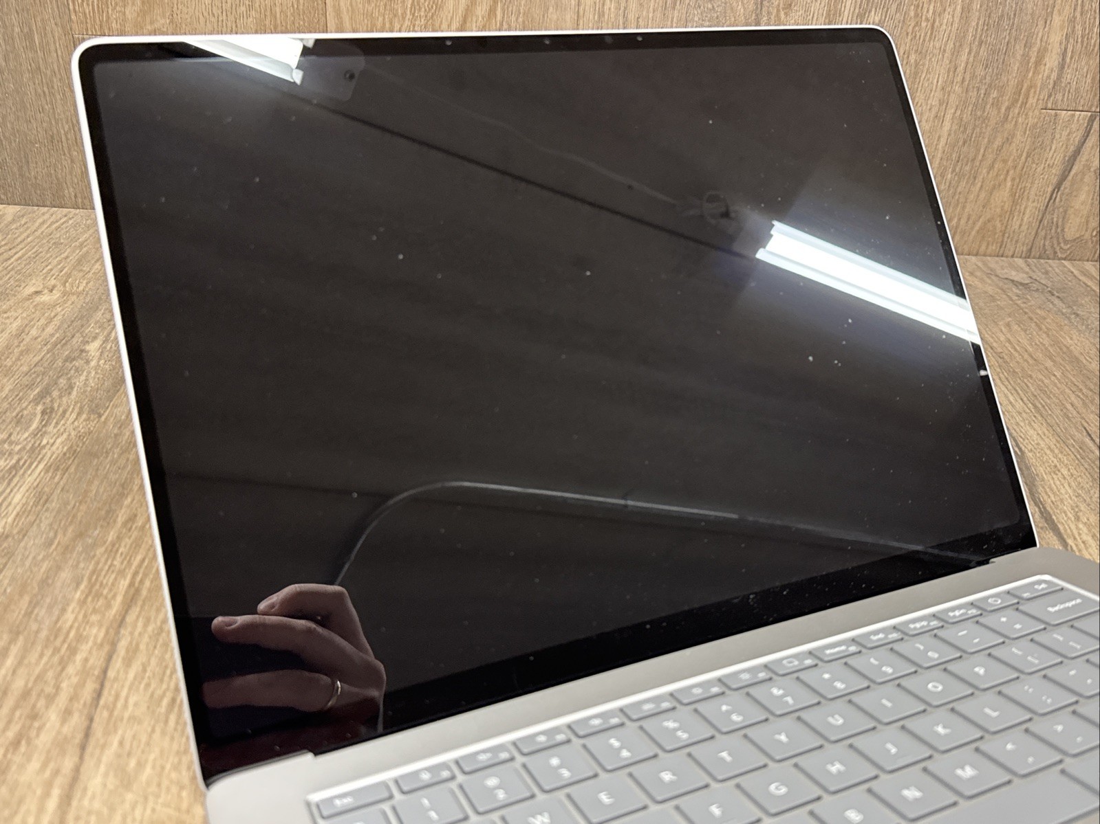Microsoft Surface Laptop 7 2037 13.8″ Snapdragon X 3.4GHz 16GB RAM 512GB SSD