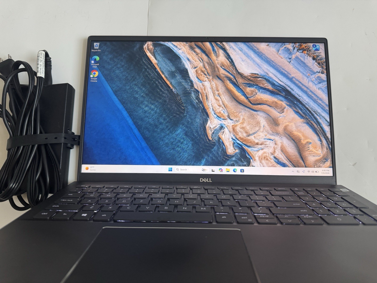 Gaming! Dell Vostro 7500 15.6 FHD i7-10750H 16GB RAM 256GB Win 11 GTX 1650 Ti