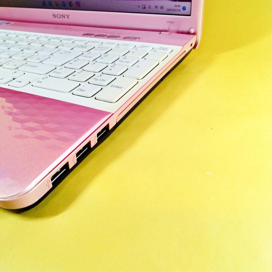 Sony VAIO Pink Laptop Windows 10 Core i3 4GB 128GB SSD Wi-Fi DVD Test Used