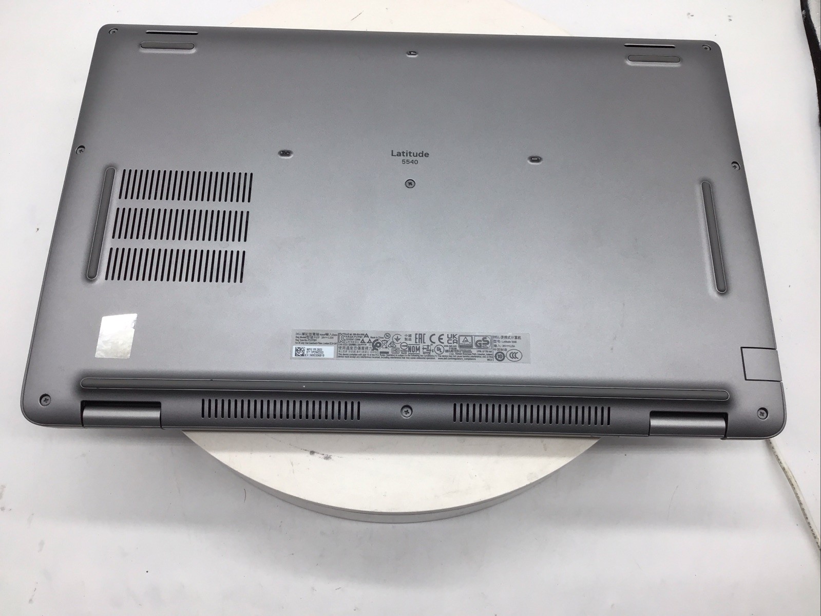 Dell Latitude 5540 15.6″ Laptop i7-1365U NO RAM/SSD/OS Parts/Repair READ