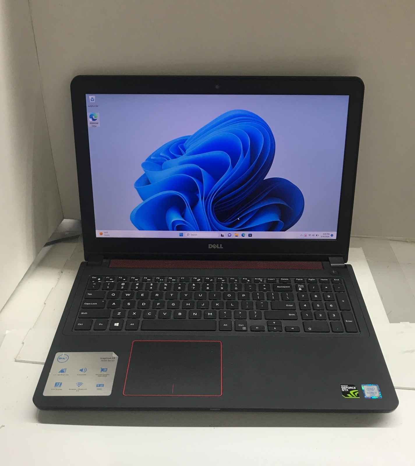 Dell Inspiron 15-7559 15.6″ i7-6700HQ@2.60GHz 8GB RAM 256GB SSD GTX 960M W11P