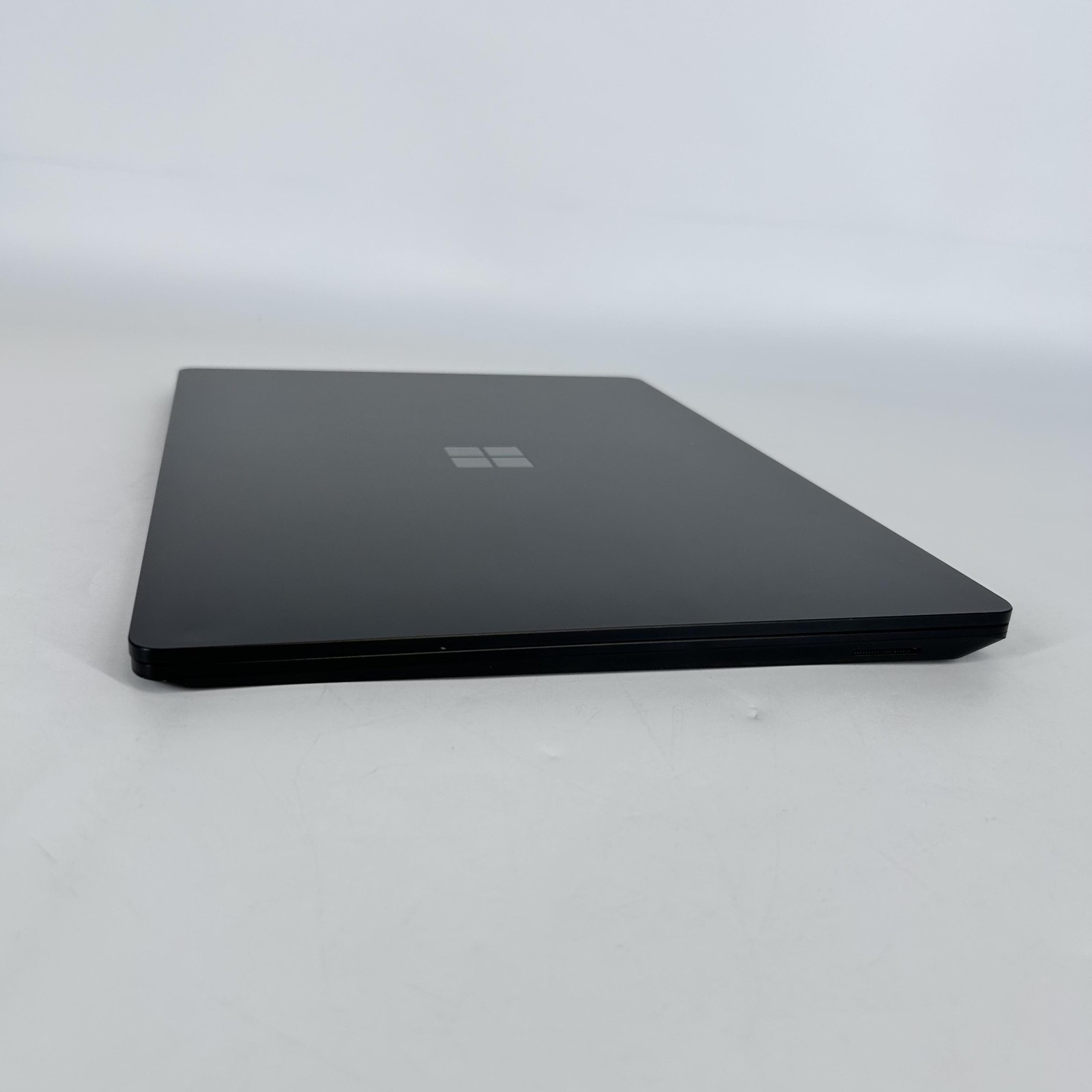 Microsoft Surface Laptop 5 13.5 2K TOUCH 2.5GHz i5-1235U 8GB 512GB SSD -GOOD