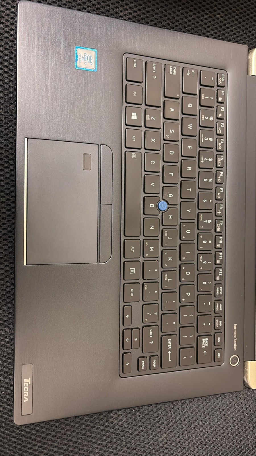 Toshiba Tecra X40-D 14″ Touch i7-7600U 8GB 256GB NVMe Win 10
