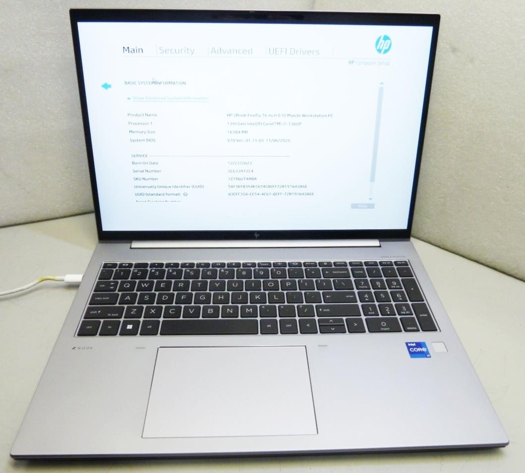 HP ZBook Firely 16″ G10 | Intel 13th Gen i7-1360P | NO RAM / SSD / BATT