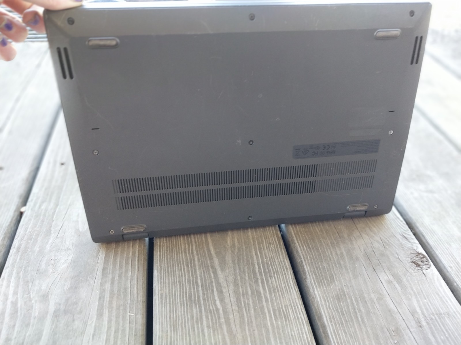 Lenovo 14e Chromebook 14″ (32GB eMMC, AMD A4 Dual-Core, 2.40 GHz, 4GB) Laptop –