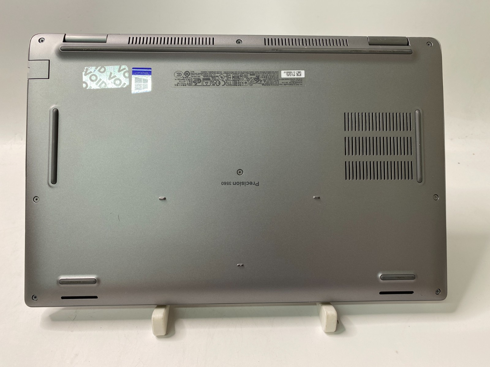 Dell Precision 3560 i5 16GB RAM 256GB SSD NVIDIA T500 Win11P -24% Battery PARTS