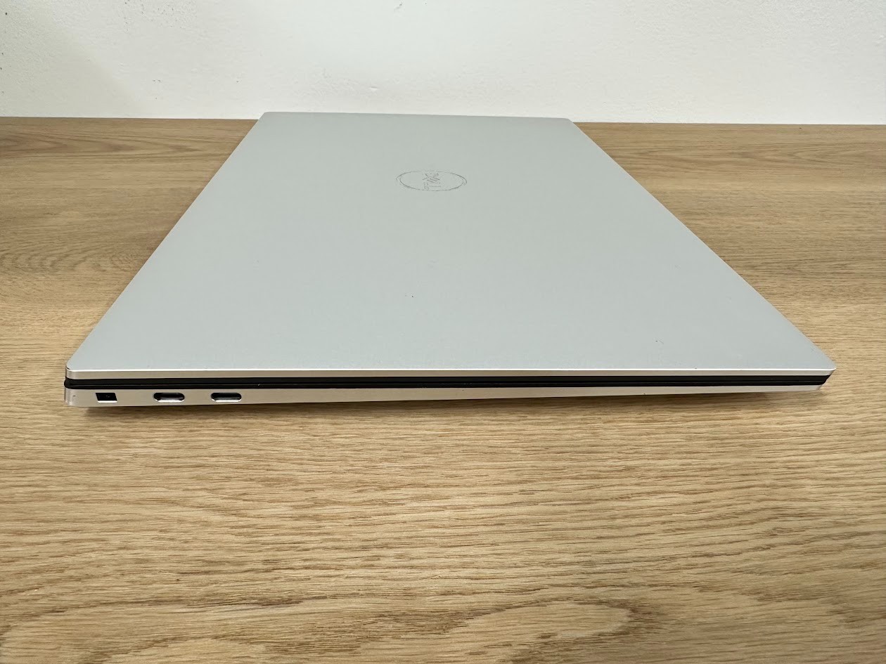 Dell XPS 15 9520, Core i9 12900HK, 32GB DDR5, Nvidia GeForce 3050Ti, 512GB SSD
