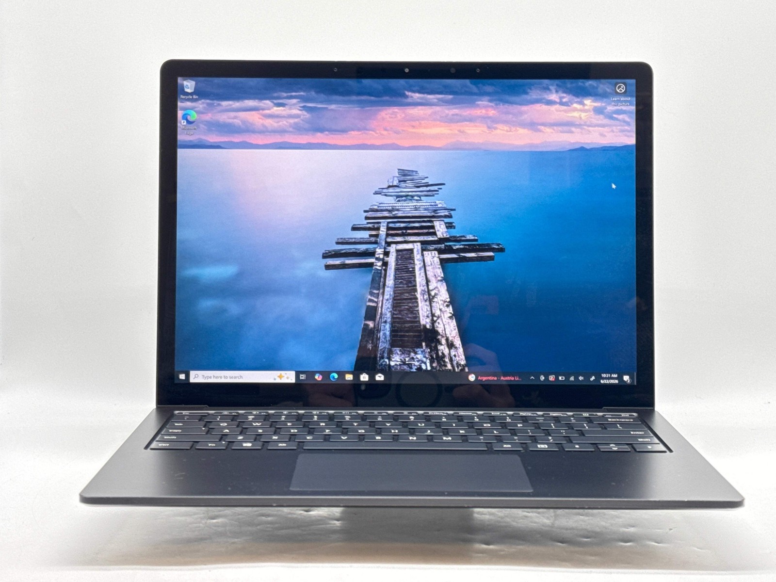 Microsoft Surface Laptop 4 13.5″ i5-1145G7 8GB 512GB SSD Works Good – Bad USB Po