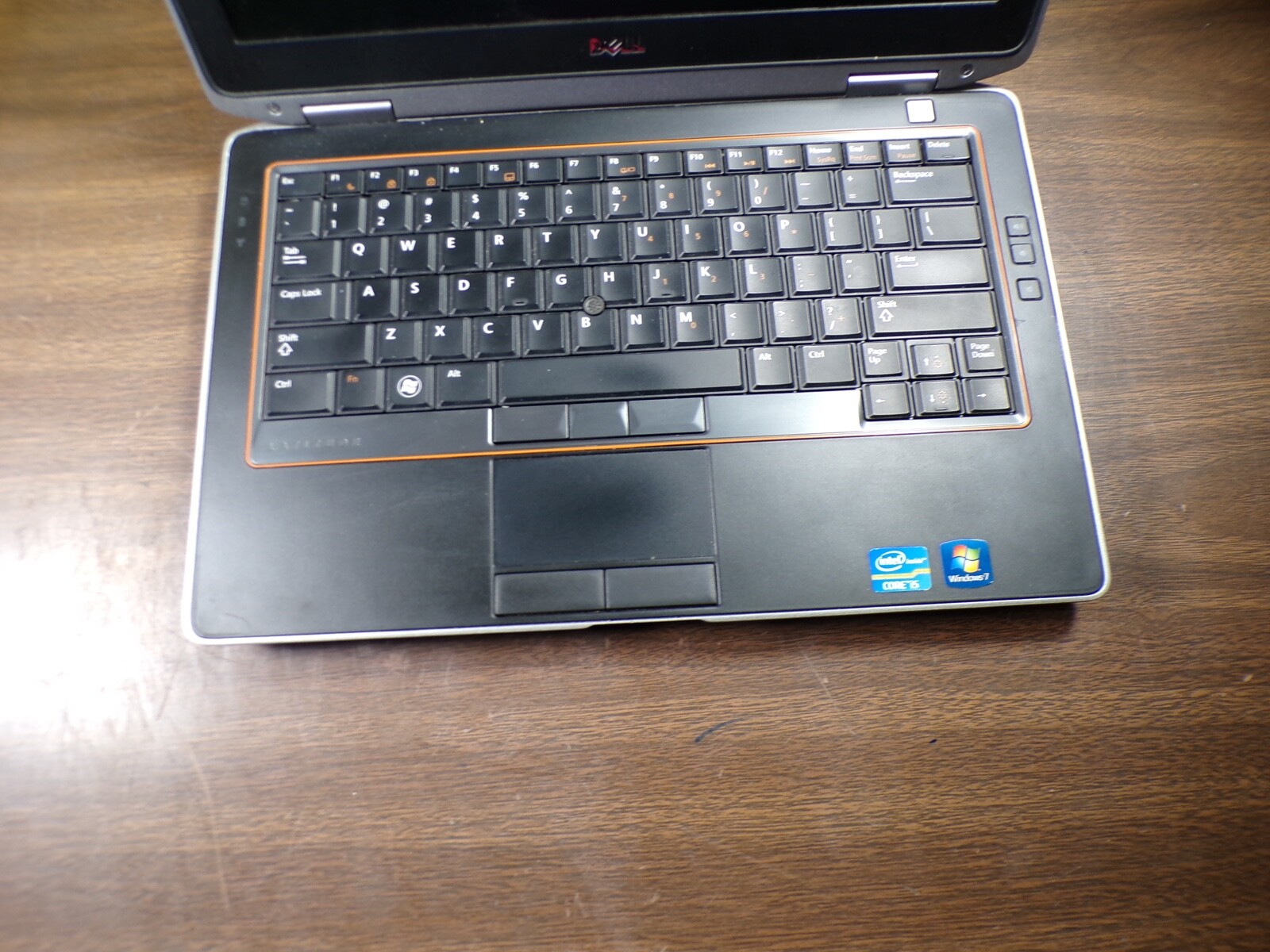 DELL LATITUDE E6320 INTEL i5-2520M 2.5GHZ 4GB RAM **NO HD/ NO CADDIE/ NO OS
