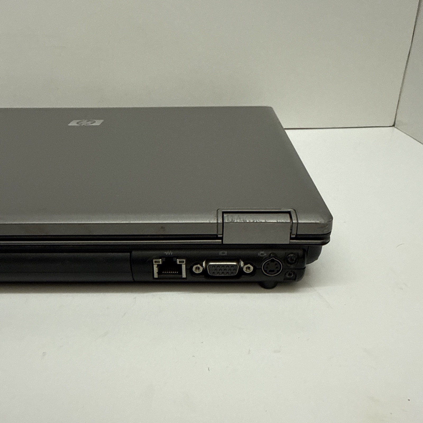 HP Compaq 6530b Intel Celeron CPU T1600 1.66GHZ 3GB RAM 150GB HDD Windows Vista