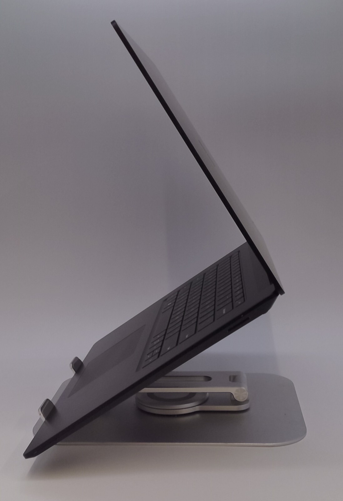 Microsoft Surface Laptop 4 1979 15″ No-Touch Intel i7-1185G7 32GB 1TB USED W/AC