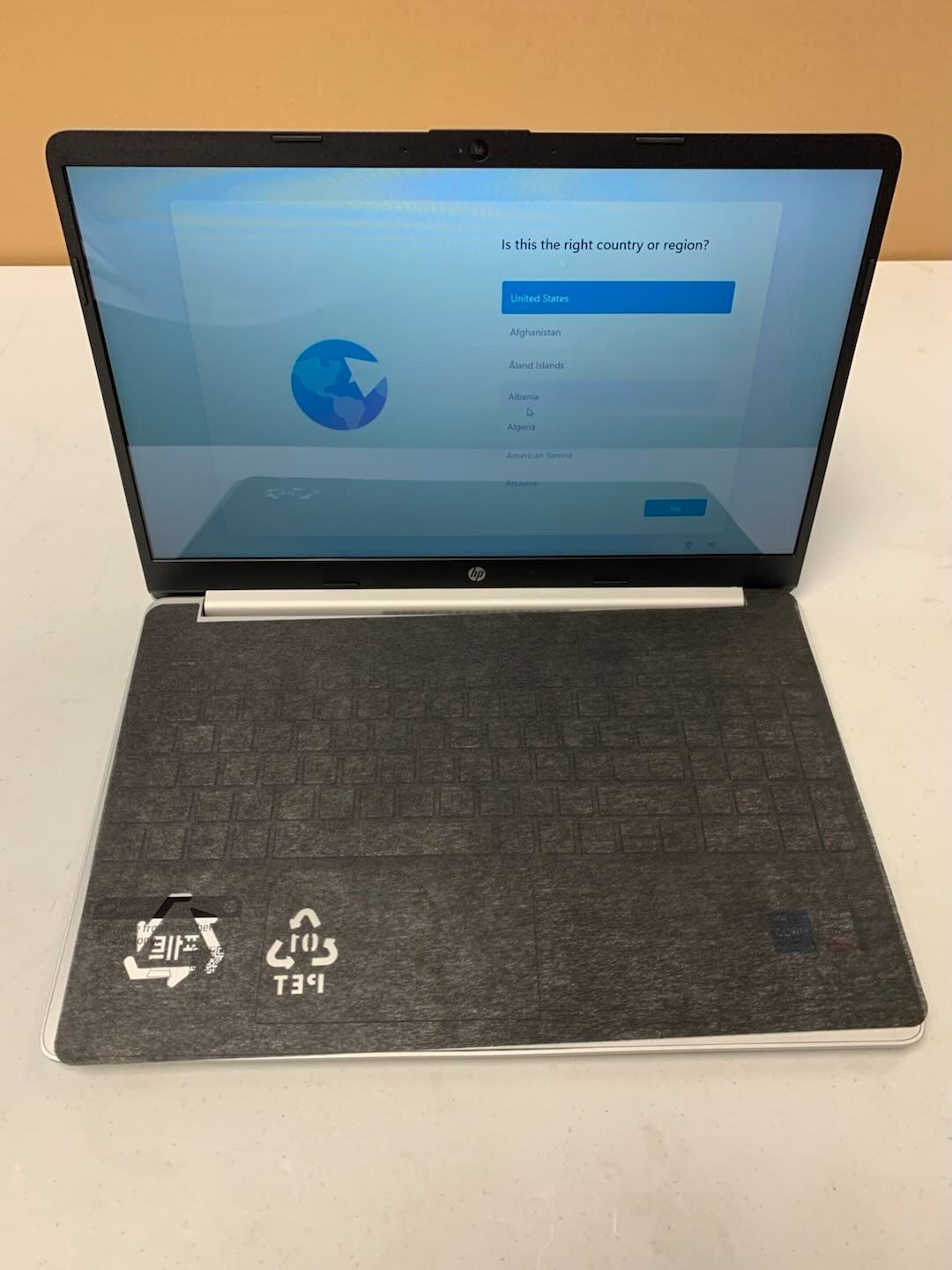 HP 15-DY4013DX 15.6″ Touch 16GB 512GB SSD Core™ i5-1155G7 2.5GHz 25-81
