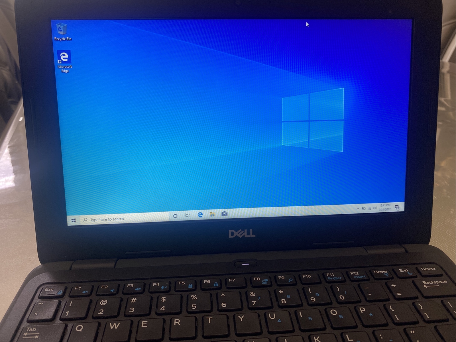 Dell latitude 3190 14 inch Intel Celeron N4100 CPU 1.10 GHz 4.0 GB RAM