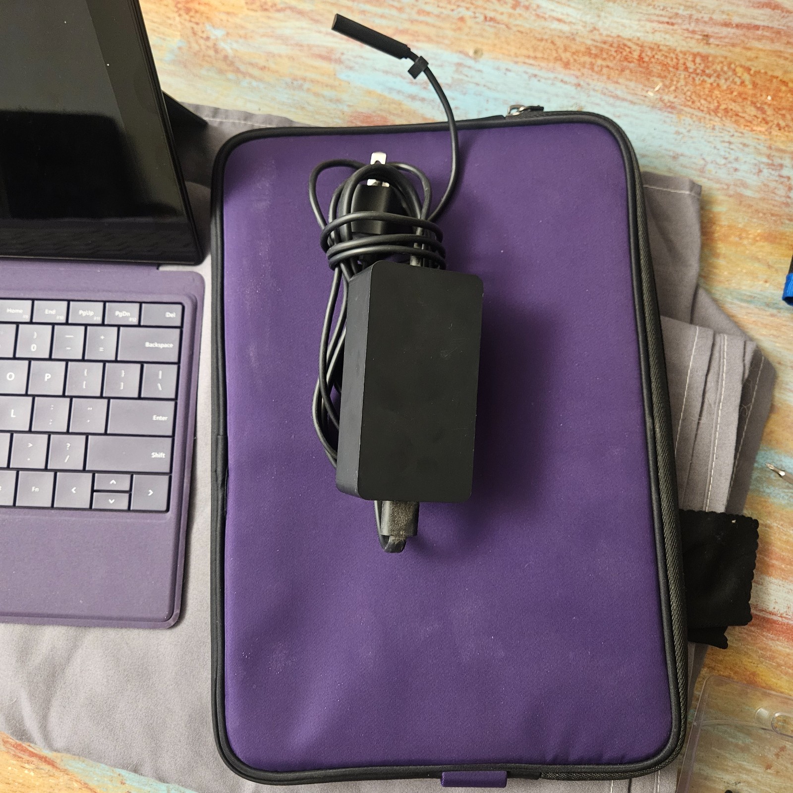 Microsoft Surface Pro 2 1601 – Complete Bundle – Purple Type Cover Keyboard Bag
