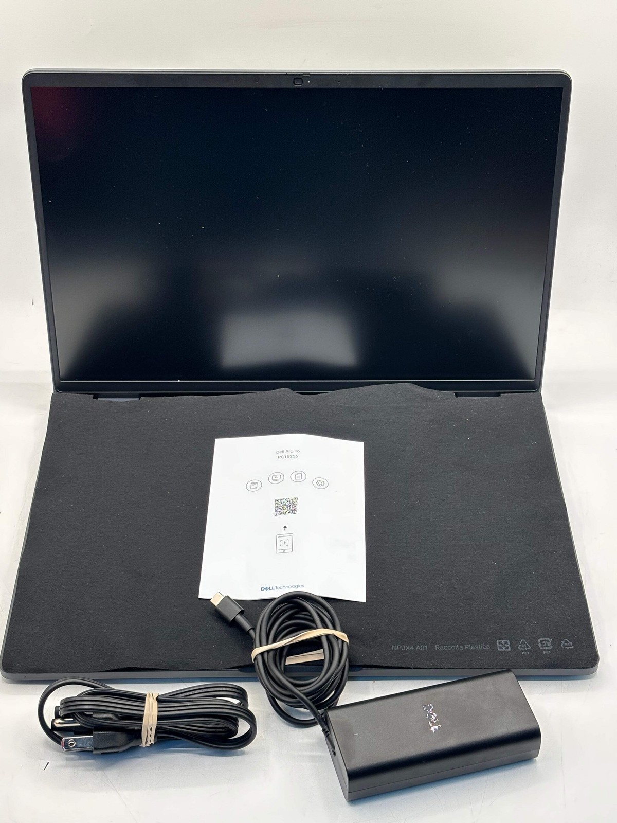 Dell Pro 16 PC16255 AMD Ryzen 5 220 8GB 256GB SSD Black Excellent Condition