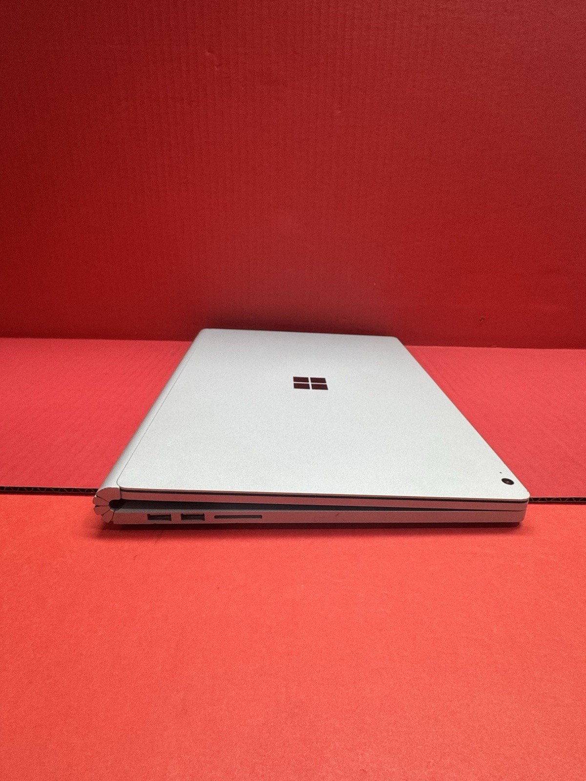 Microsoft Surface Book 3 14” 1900 TOUCH-10th i7-1065G7 16GB 256GB GTX 1650 Max-Q