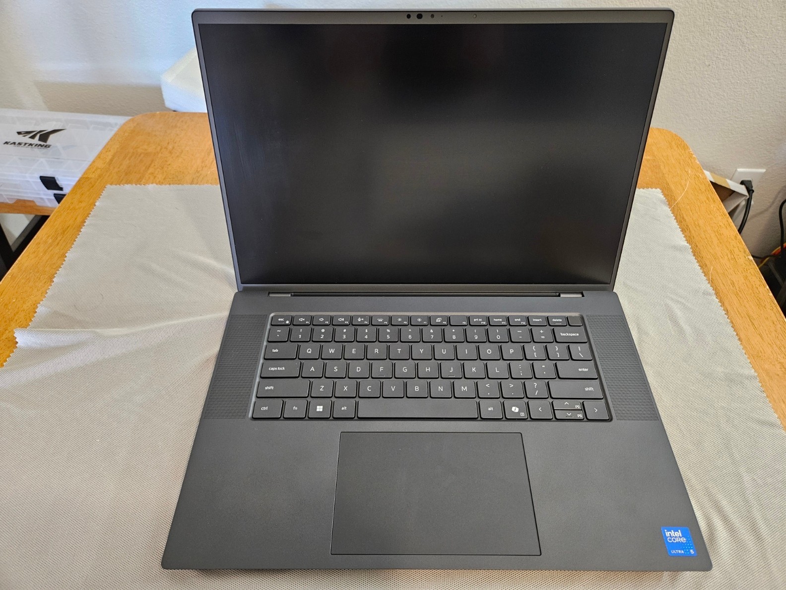 Dell Precision 5690 16″ Core Ultra 5 135H 16GB 512GB WiFi 7 ProSupport 2028