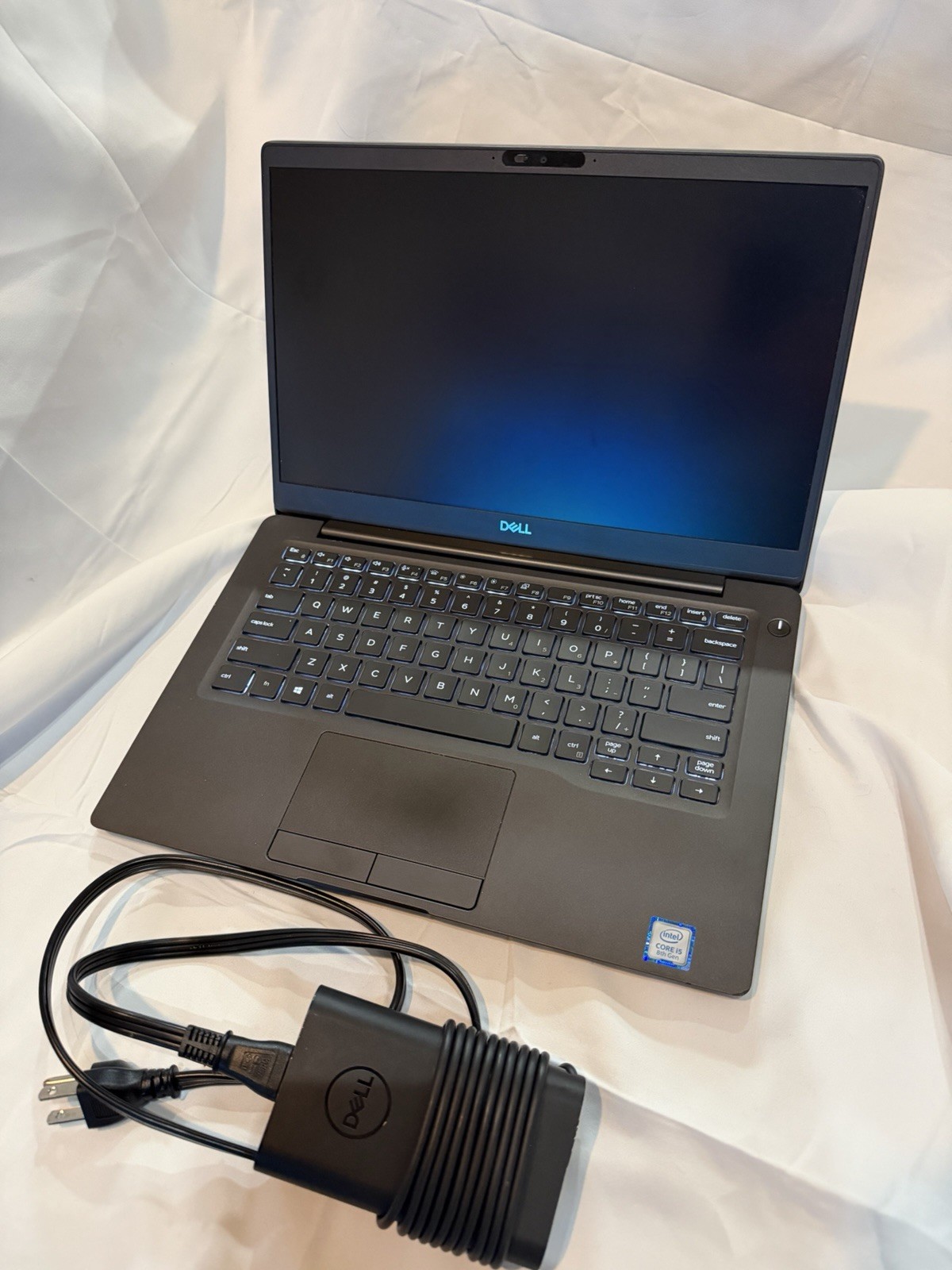 Dell Latitude 7300 13.3″ FHD Intel i5-8265U 16GB RAM 256GB SSD Win11 w/power