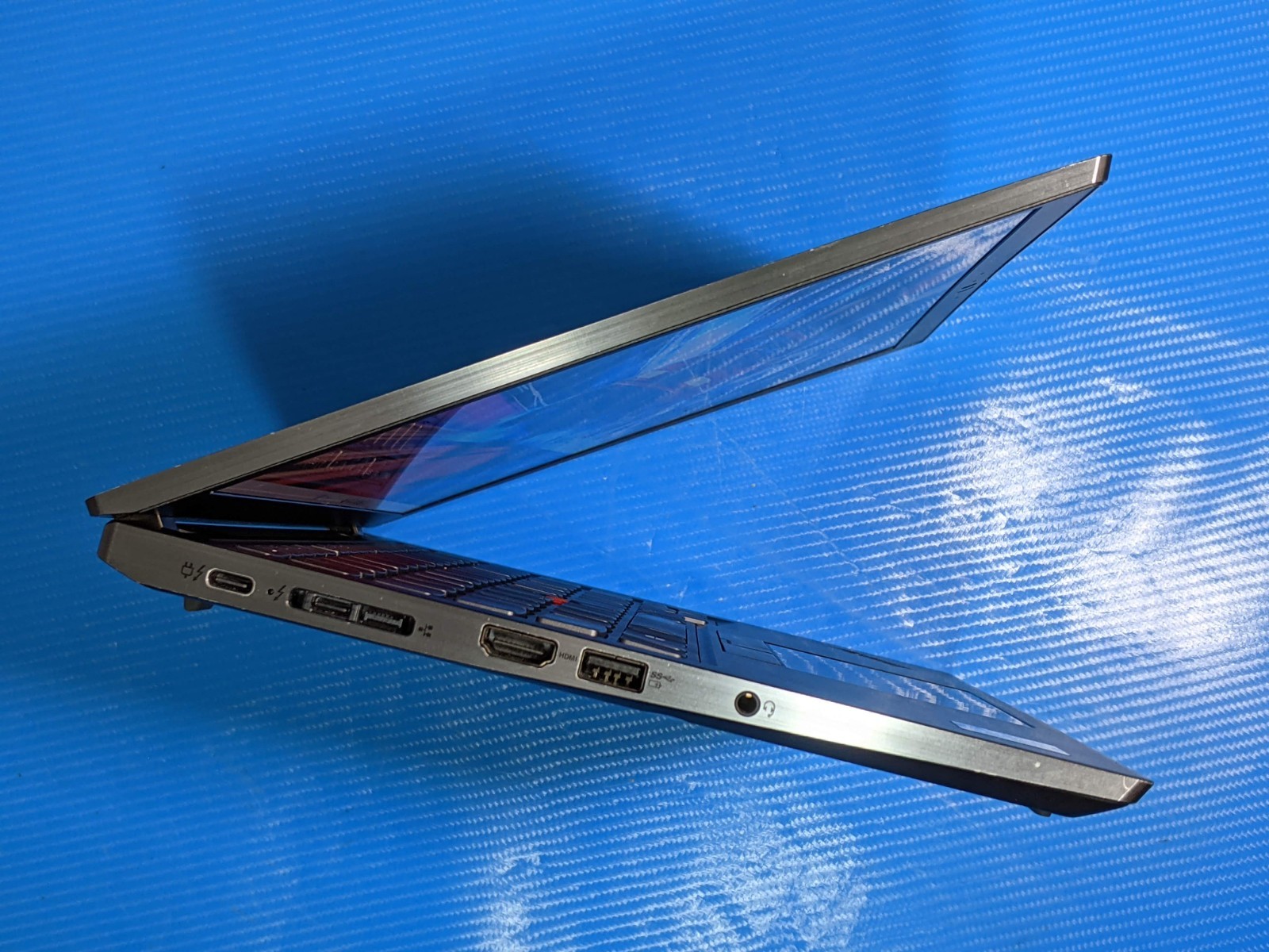 Lenovo ThinkPad X13 Gen2i 13.3″FHD+ TOUCH i7-11th 2.8GHz 16GB 512GB SSD W11P +PA