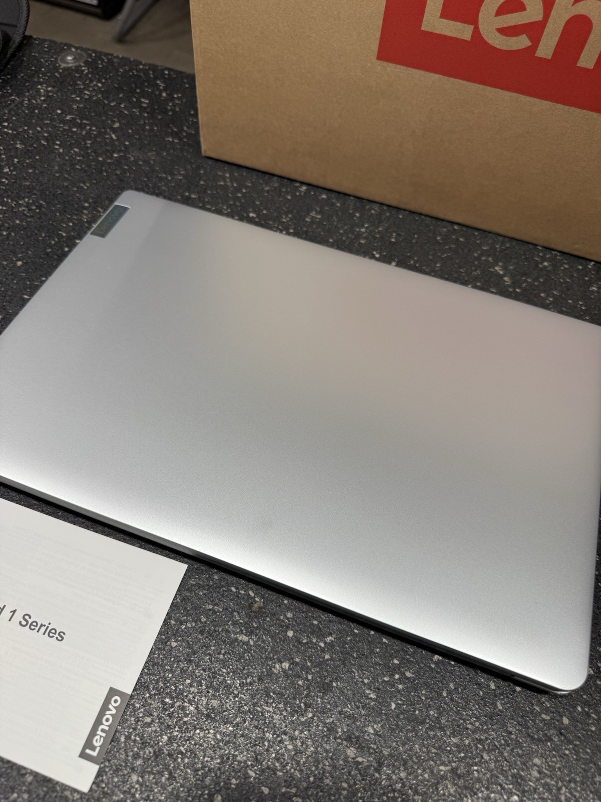 Lenovo IdeaPad 1 15IRU7 15.6″ Intel i5-1335U 16GB 256GB SSD Windows 11 Home