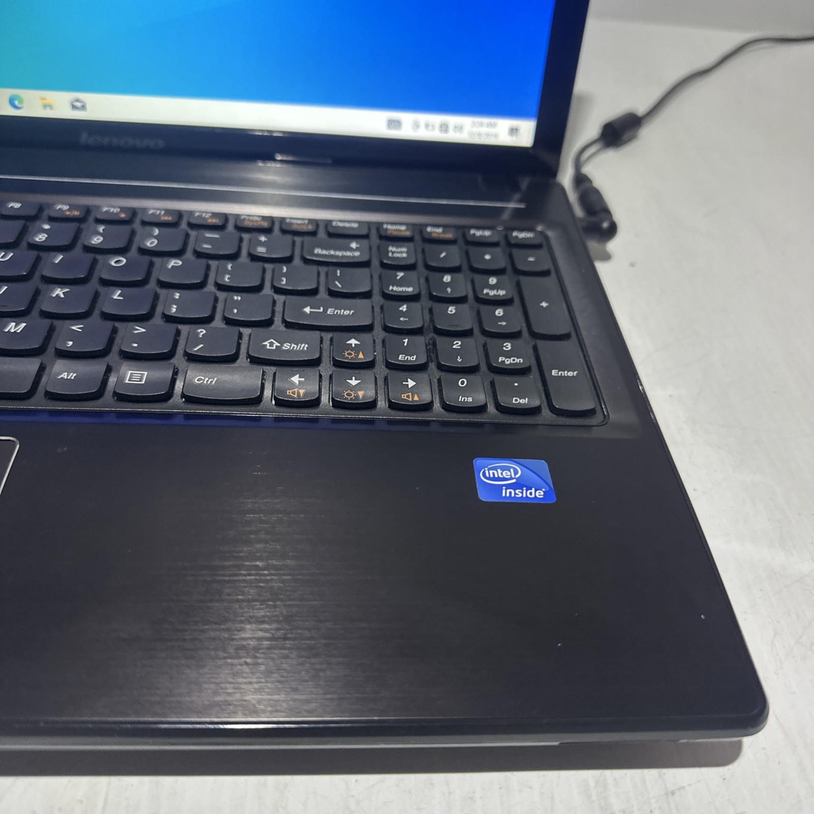 Lenovo G580 15″ Laptop Intel Celeron B830 4gb Ram 120gb SSD Windows 10 H No P/S