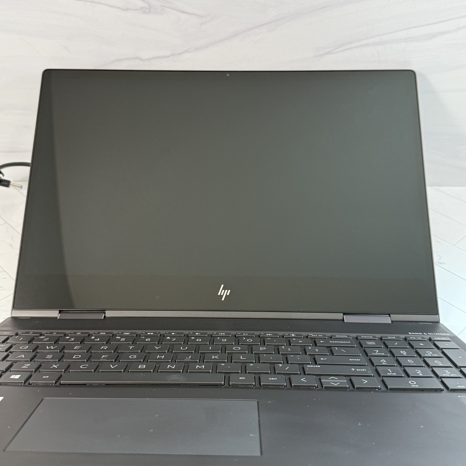 HP ENVY x360 Convertible AMD Ryzen 5 3500U Radeon Vega 2.1 GHz 8 GB 256 GB #H504