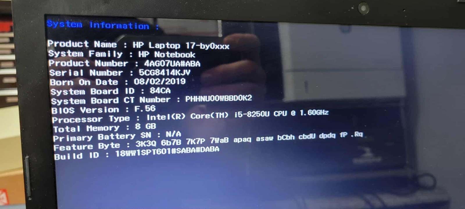 HP Laptop 17-by0062 i5-8250U, 8GB RAM, TOICH NO SSD / Charger – Special P&R