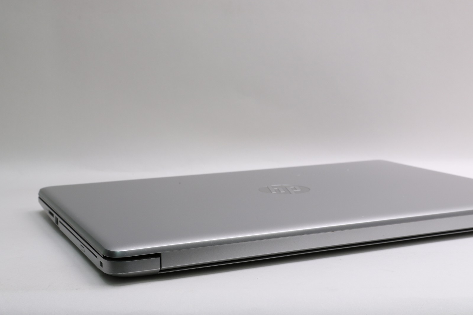 17″ HP Laptop 17-ca0xxx, Ryzen 5 2500U, 8GB, 256GB