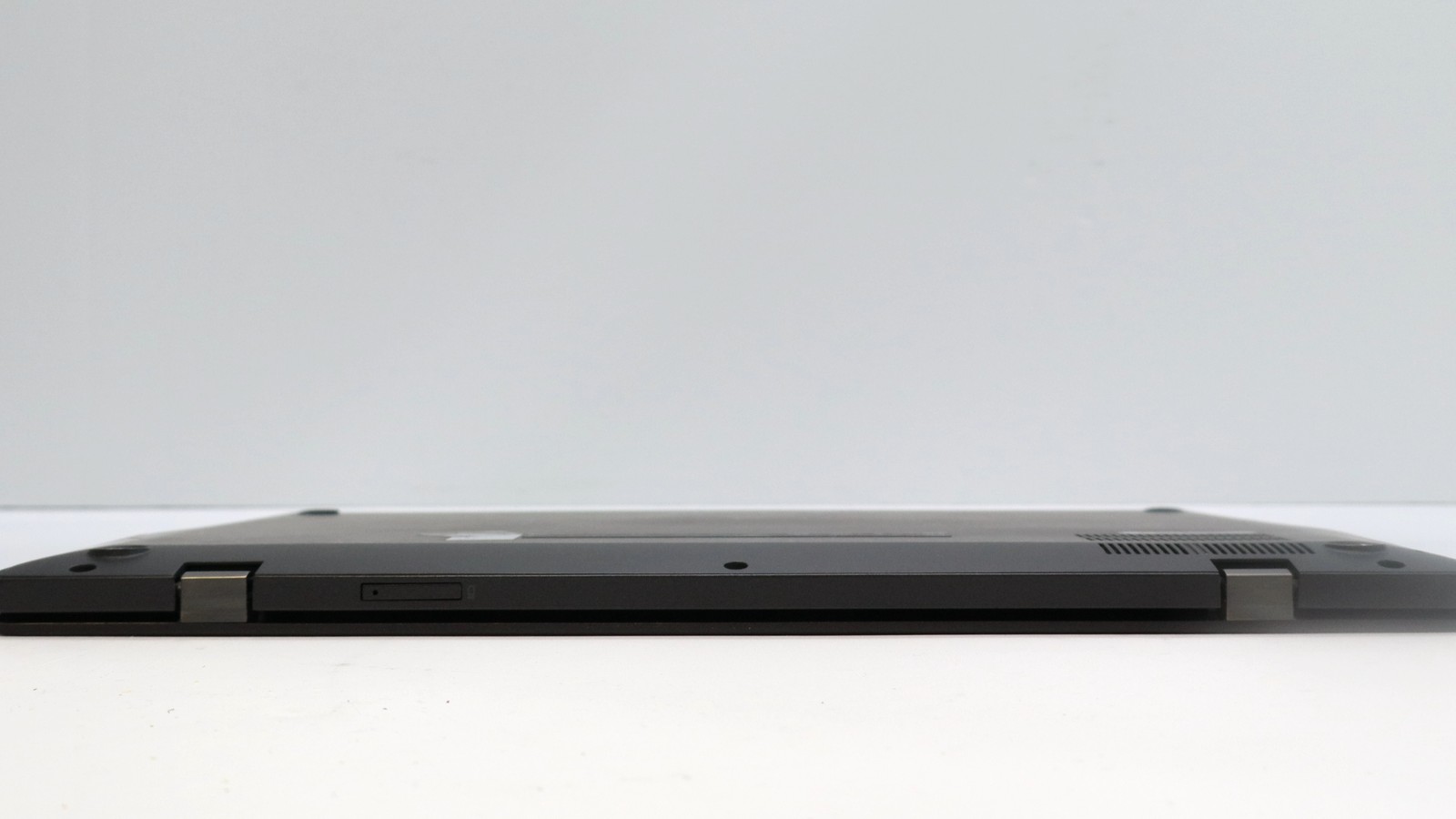 Lenovo ThinkPad X1 Carbon 2nd Gen 14″ i7-4600u 8GB 256GB – Fair READ DESC