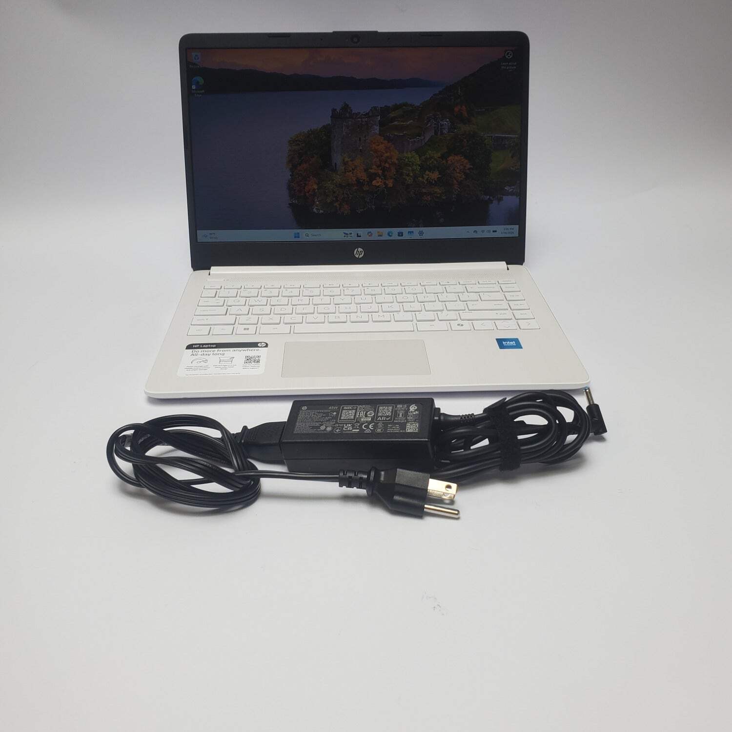 HP Laptop 14-DQ3000DX 14″ Celeron N4500 1.1GHz 4GB RAM 64GB SSD