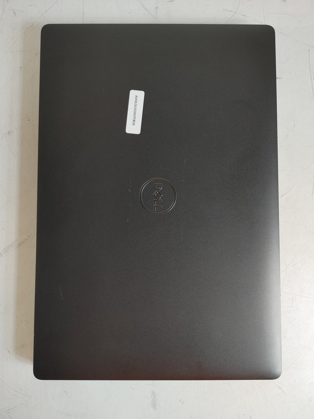 Dell Latitude 5300 Core i7-8665U 1.90 GHz 16 GB DDR4 No HDD