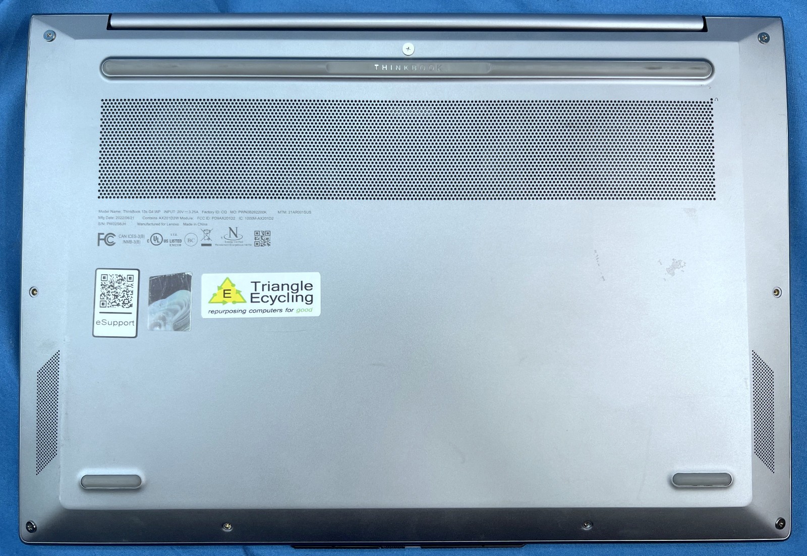 Lenovo ThinkBook 13s G4 IAP Touchscreen – i5-1240P, 8GB RAM, 512GB NVMe – Win11
