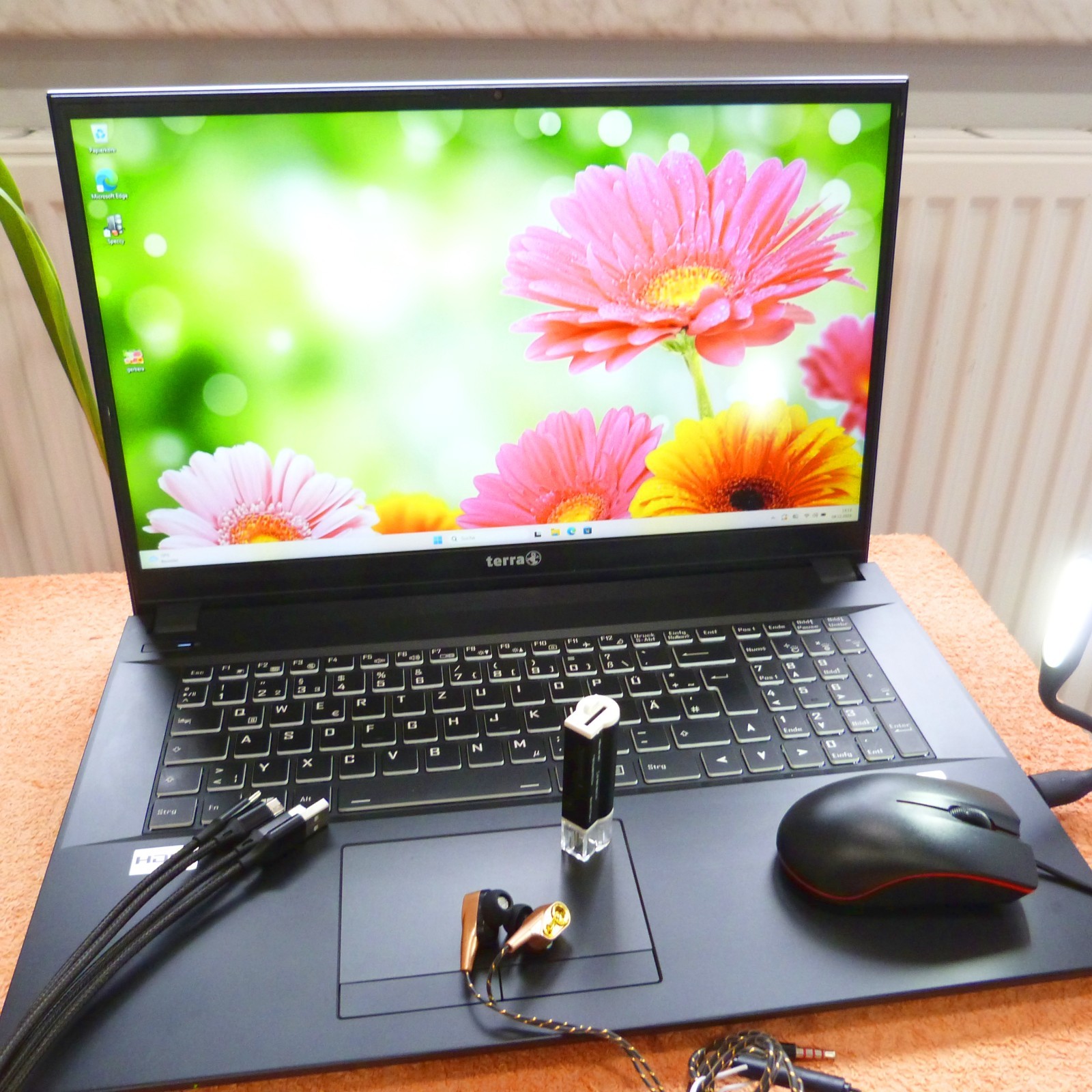 Terra 1716 17″ FULLHD ULTRABOOK l i5 10Gen I SSD Windows 11 l 16GB RAM NEW