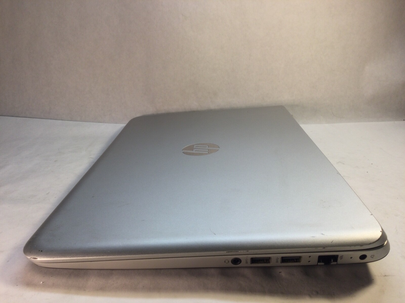 HP Envy TS 15 15″ Intel Core i7 4th Gen. -BROKEN TOUCHSCREEN/HINGE – MZ