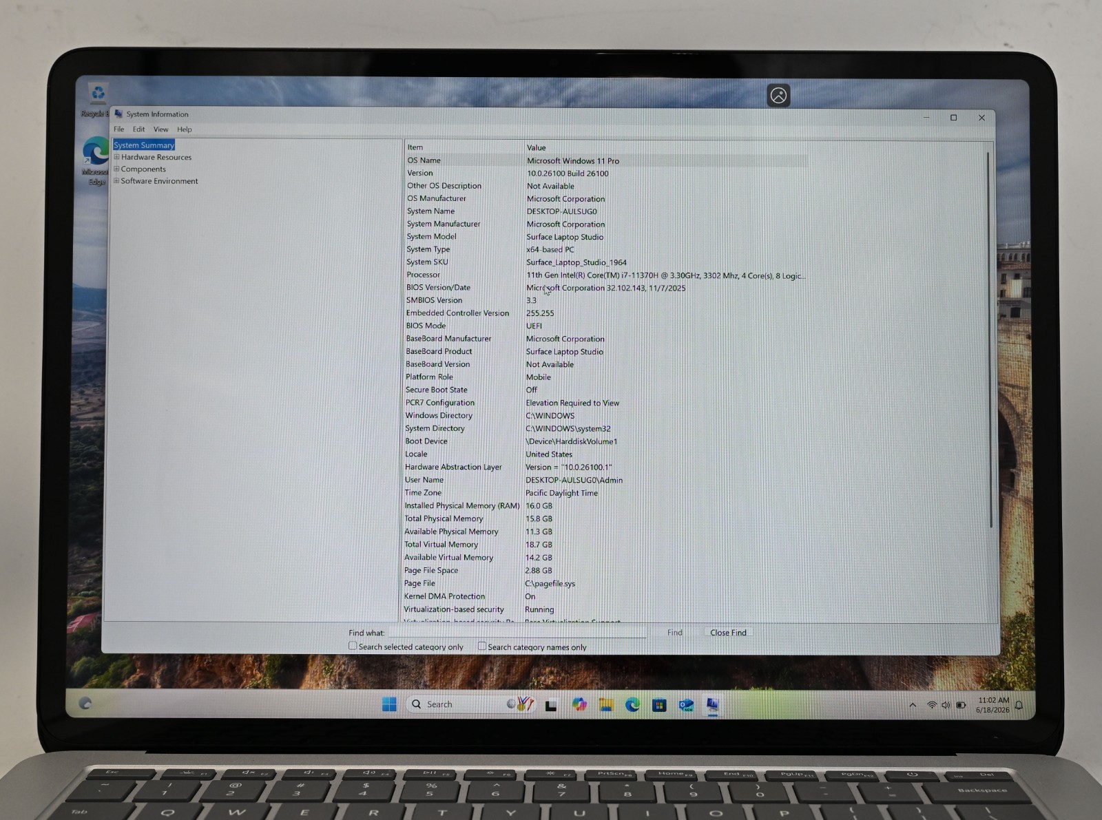 Microsoft Surface Laptop Studio i7-11370H 3.3GHz 16GB RAM 512GB SSD BH: 80.5%
