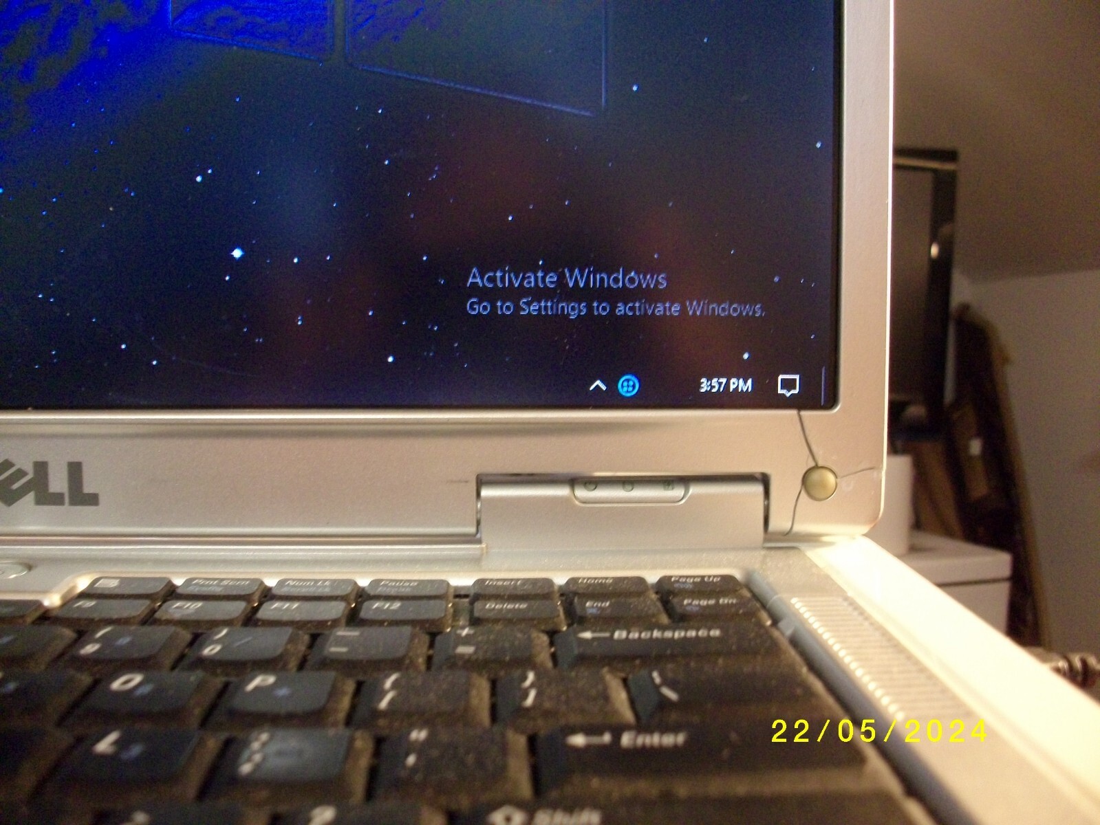 Dell Inspiron 6400 15.4in. Notebook/Laptop – Customized