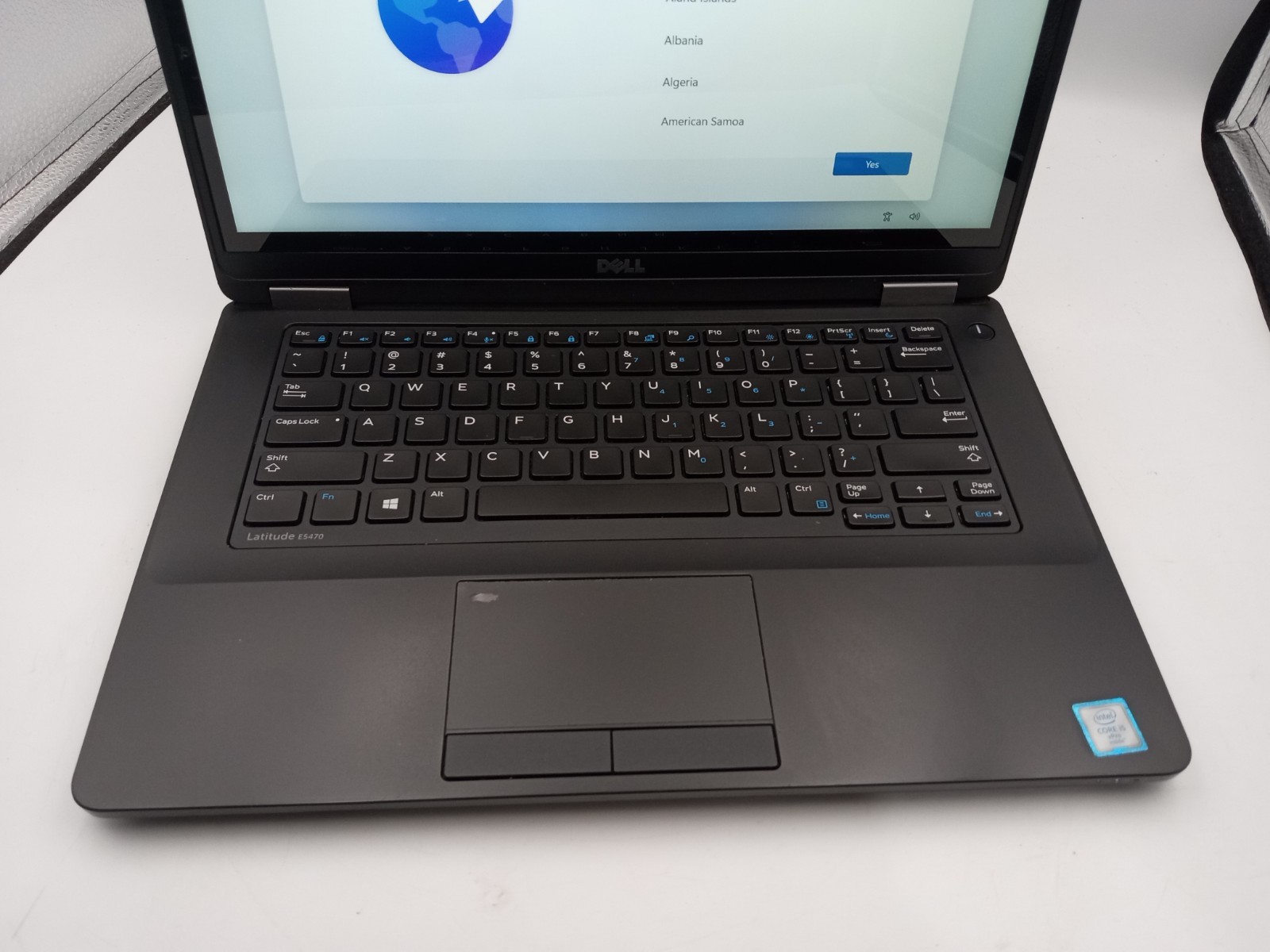 Dell Latitude E5470 14″ Touchscreeen i5-6440HQ 4GB RAM 128GB SSD Windows 11 -RR