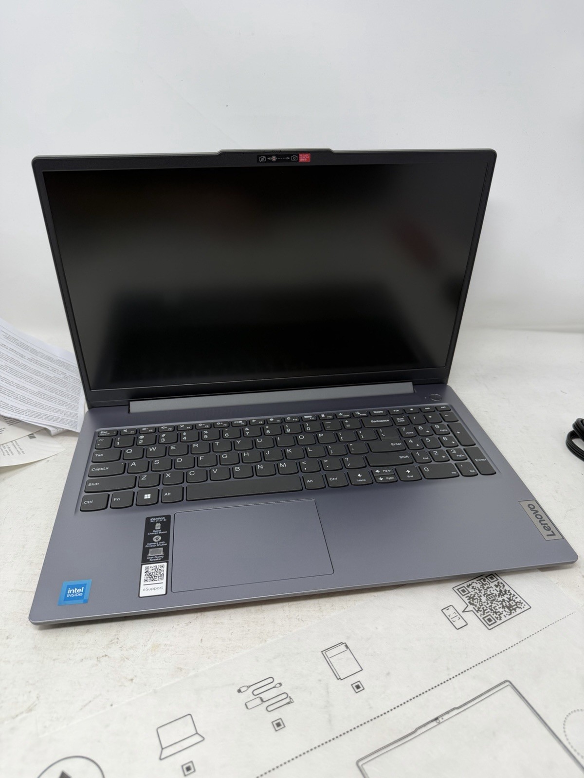LENOVO IdeaPad Slim 3 15IAN8 15.6″ FHD Intel N100, 4gb Ram, 128gb HHD, Intel UHD